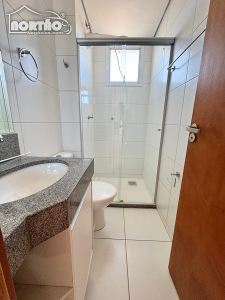 Casa à venda com 3 quartos, 73m² - Foto 7