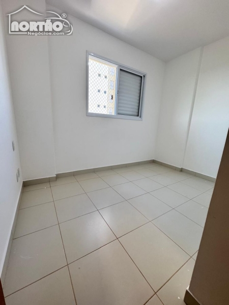Casa à venda com 3 quartos, 73m² - Foto 8