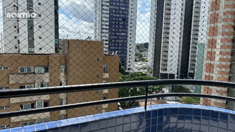 Casa à venda com 4 quartos, 89m² - Foto 3