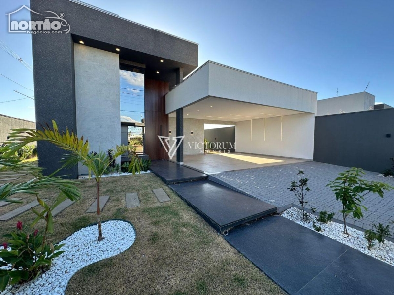 CASA a venda no RESIDENCIAL PARIS em Sinop/MT
