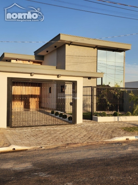 CASA a venda no RESIDENCIAL PARIS em Sinop/MT
