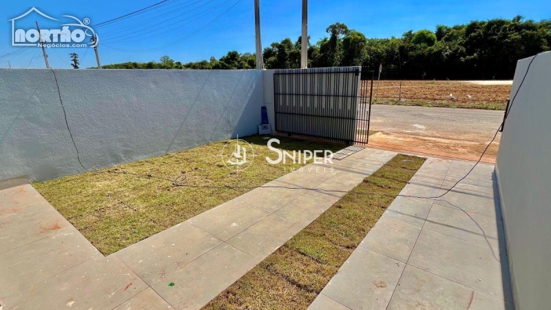 Casa à venda com 2 quartos, 64m² - Foto 10