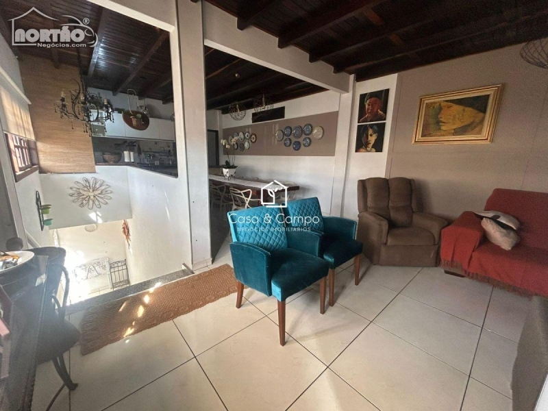 Casa à venda, 1000m² - Foto 3