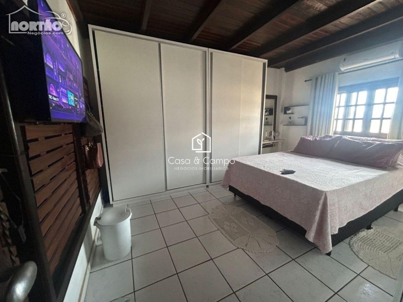 Casa à venda, 1000m² - Foto 4