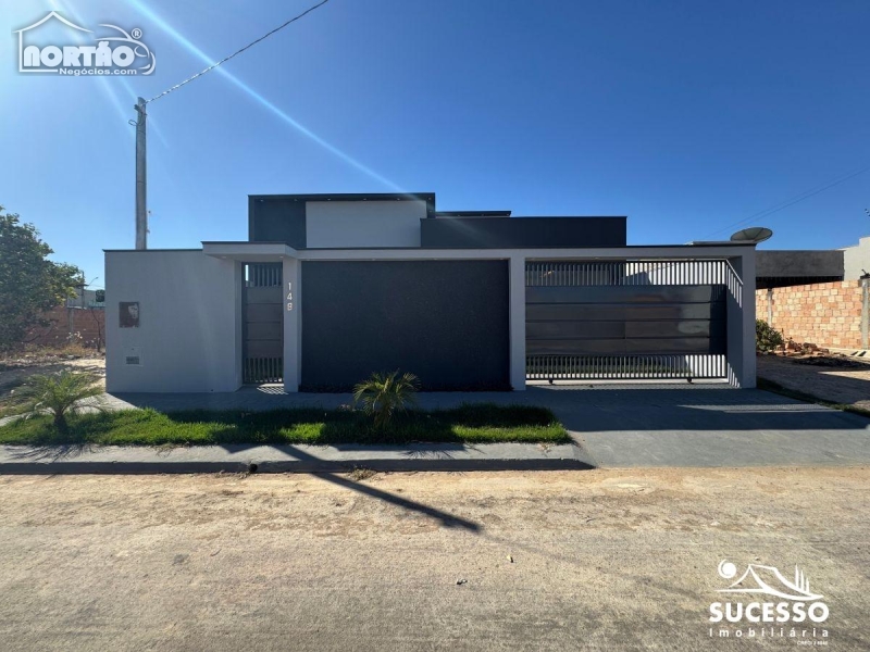 CASA a venda no RESIDENCIAL CARANDÁ BOSQUE em Sinop/MT