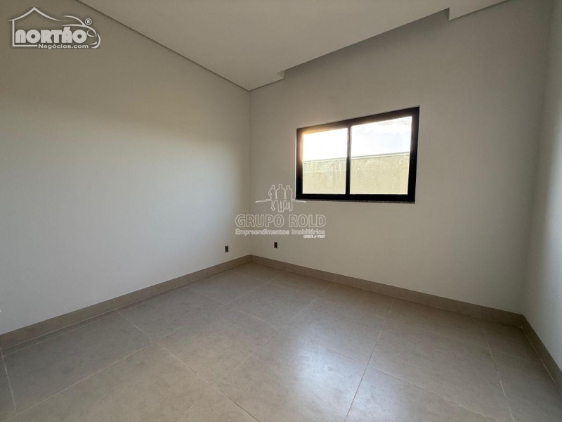 Casa à venda com 4 quartos, 125m² - Foto 9