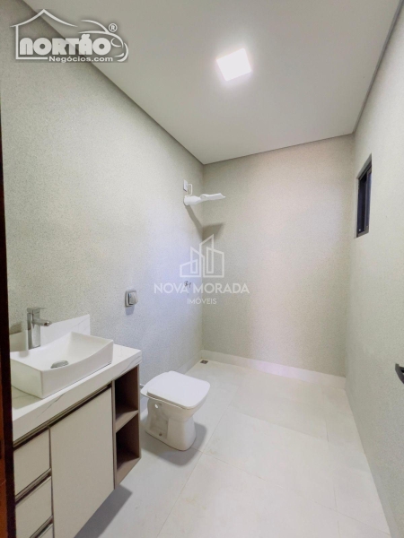 Casa à venda com 4 quartos, 220m² - Foto 9