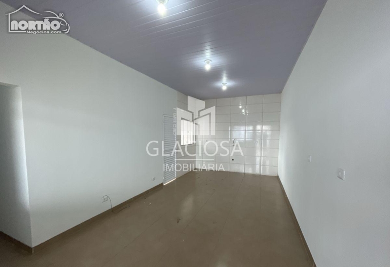 Casa à venda com 3 quartos, 89m² - Foto 3