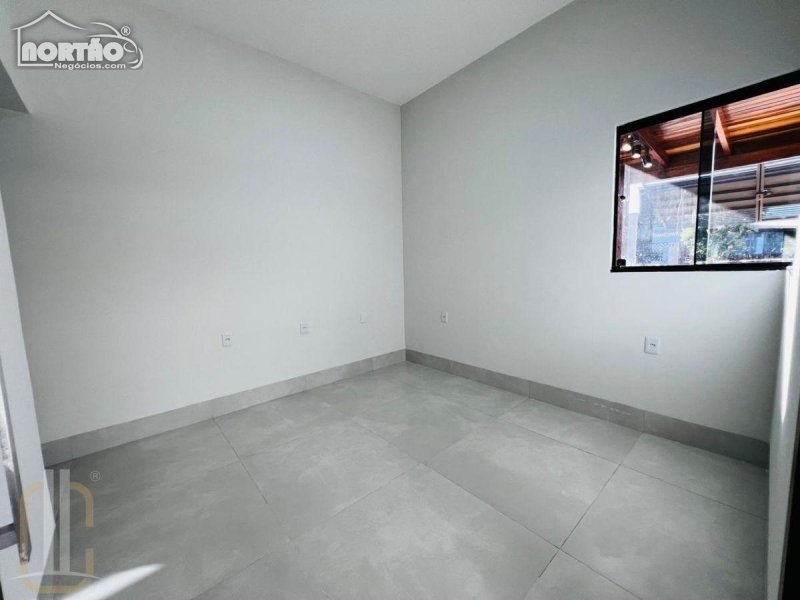 Casa à venda com 2 quartos - Foto 3