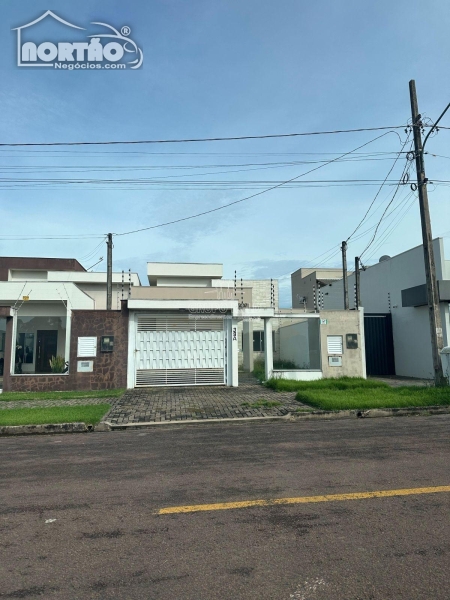CASA A VENDA NO JARDIM PARAÍSO 02 EM SINOP/MT