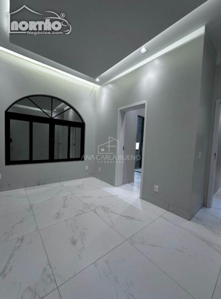 Casa à venda com 1 quarto, 159m² - Foto 6