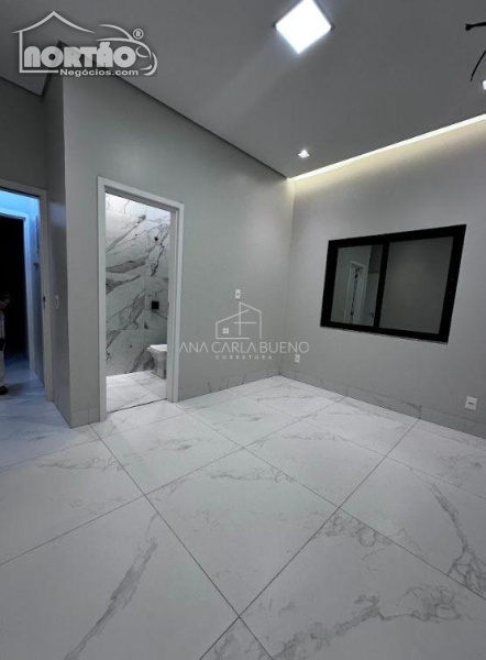 Casa à venda com 1 quarto, 159m² - Foto 8