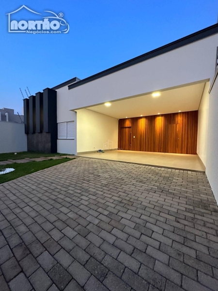 CASA A VENDA NO RESIDENCIAL RECANTO SUIÇO EM SINOP/MT