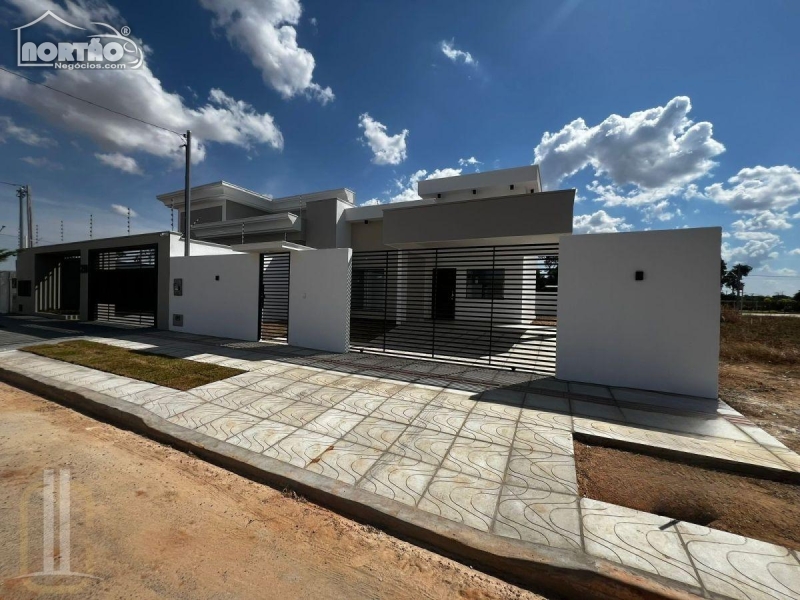 CASA a venda no RESIDENCIAL PARIS em Sinop/MT
