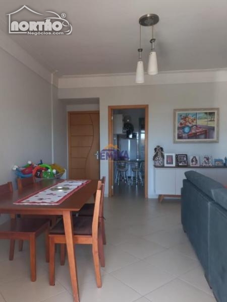 Casa à venda com 3 quartos, 128m² - Foto 6
