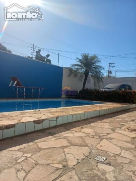 Casa à venda com 2 quartos, 85m² - Foto 2