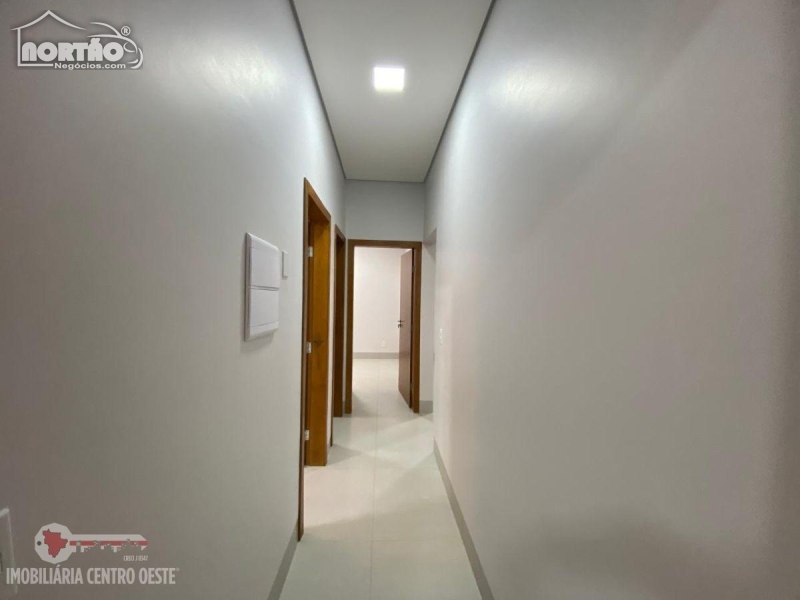 Casa à venda com 3 quartos, 80m² - Foto 10