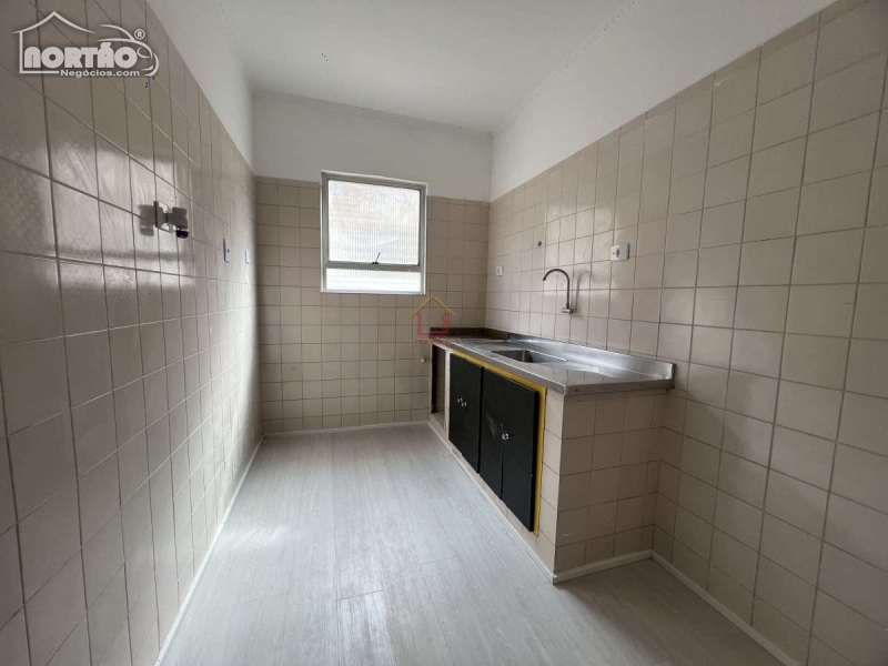 Apartamento a venda no BOQUEIRÃO em Praia Grande/SP