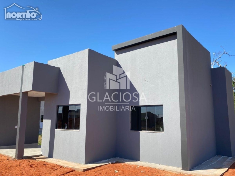 CASA A VENDA NO RESIDENCIAL IGUATEMI EM SINOP/MT