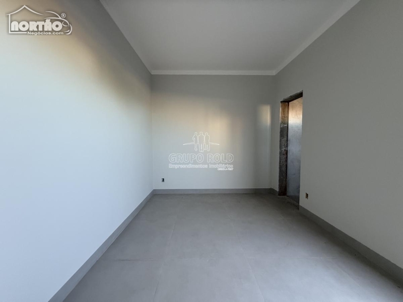 Casa à venda com 4 quartos - Foto 9
