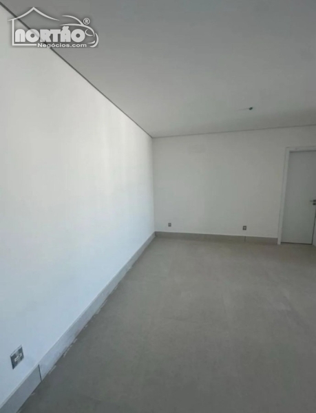 Casa à venda com 3 quartos, 132m² - Foto 10