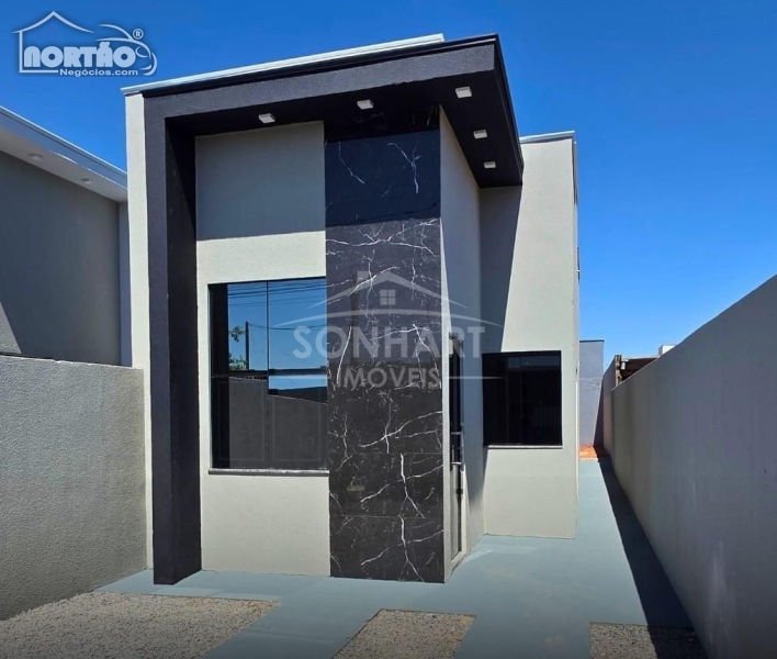 Casa à venda com 3 quartos, 52m² - Foto 7