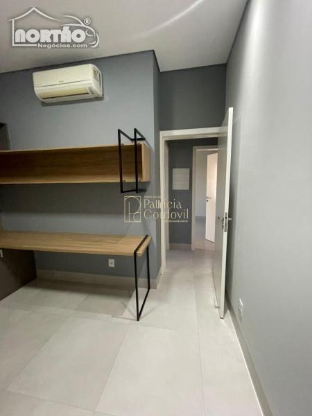 Casa à venda com 3 quartos, 77m² - Foto 10