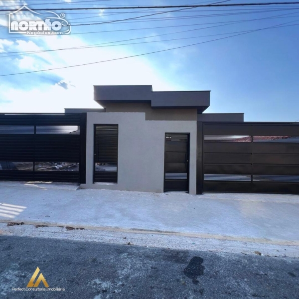 CASA a venda no LOTEAMENTO RESIDENCIAL SILVIA MARIA em Taubaté/SP