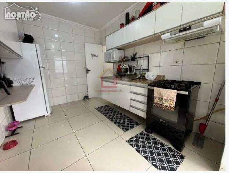 Apartamento a venda no CANTO DO FORTE em Praia Grande/SP