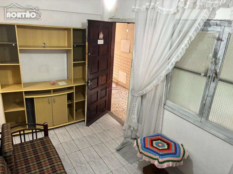 Apartamento a venda no CANTO DO FORTE em Praia Grande/SP