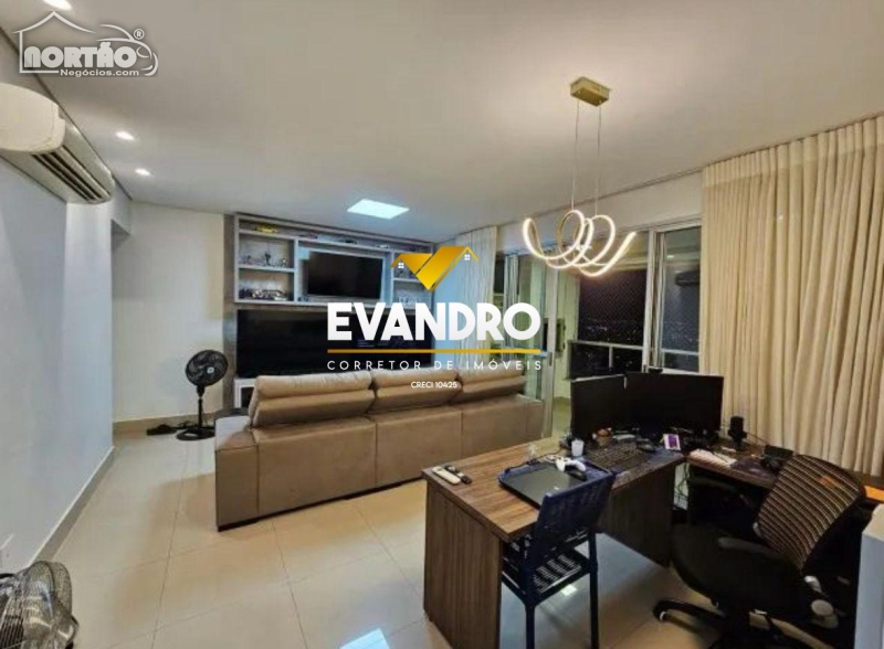 Casa à venda com 3 quartos, 134m² - Foto 2