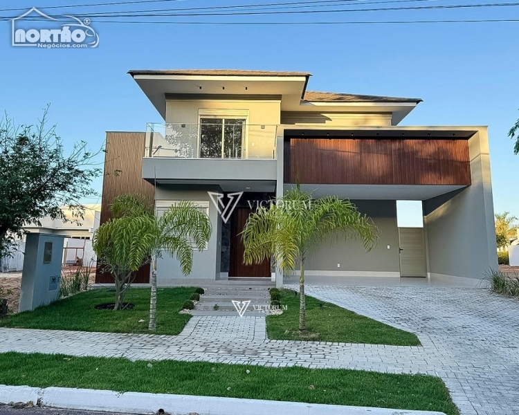 CASA a venda no CONDOMÍNIO PORTAL DA MATA em Sinop/MT