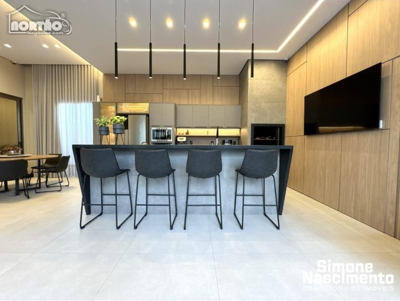 CASA A VENDA NO CONDOMINIO PORTAL DA MATA EM SINOP/MT