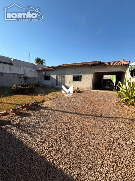 CASA A VENDA NO CENTRO EM JUARA/MT