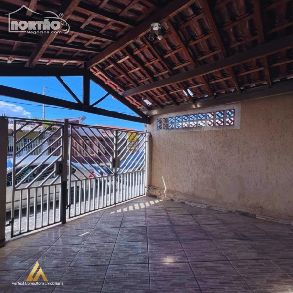 CASA para locação no ESTIVA em Taubaté/SP