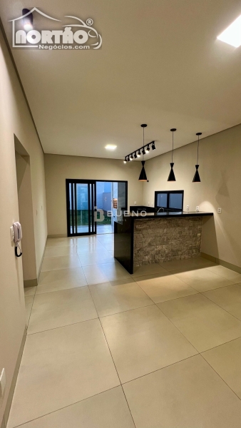 CASA a venda no JARDIM BOUGAINVILLE em Sinop/MT CASA a venda no JARDIM BOUGAINVILLE em Sinop/MT