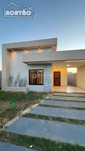 CASA a venda no JARDIM BOUGAINVILLE em Sinop/MT CASA a venda no JARDIM BOUGAINVILLE em Sinop/MT