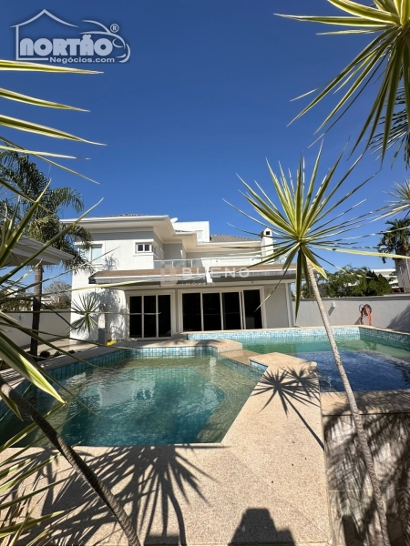 CASA a venda no CONDOMÍNIO CARPE DIEM em Sinop/MT