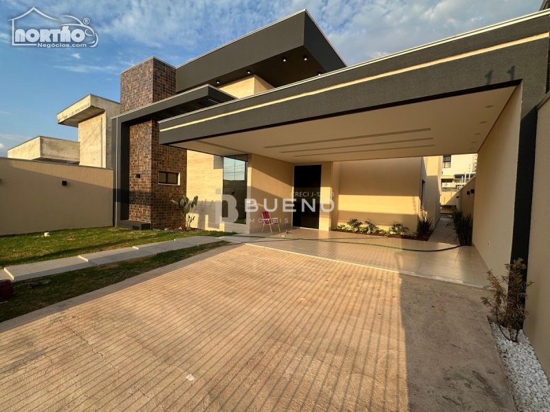 CASA para locação no RESIDENCIAL PARIS em Sinop/MT