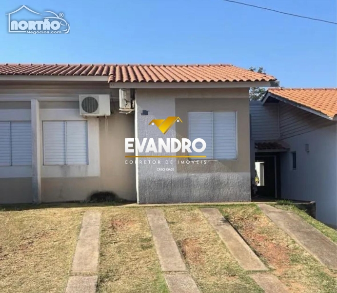 CASA A VENDA NO JARDIM IMPERIAL EM CUIABÁ/MT