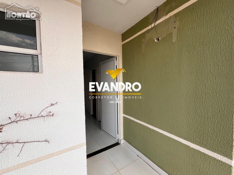 Casa à venda com 2 quartos, 75m² - Foto 7