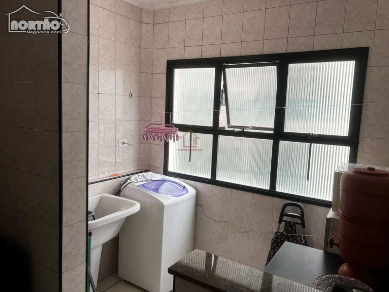 Apartamento a venda no TUPI em Praia Grande/SP
