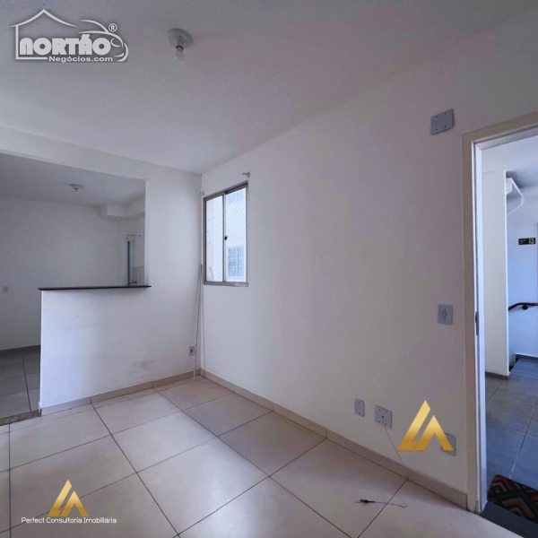 Casa à venda com 3 quartos, 44m² - Foto 8