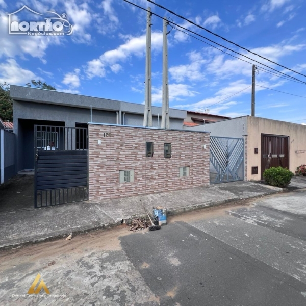 CASA A VENDA NO PIRACANGAGUÁ EM TAUBATÉ/SP