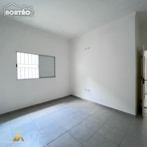 CASA a venda no PIRACANGAGUÁ em Taubaté/SP CASA a venda no PIRACANGAGUÁ em Taubaté/SP