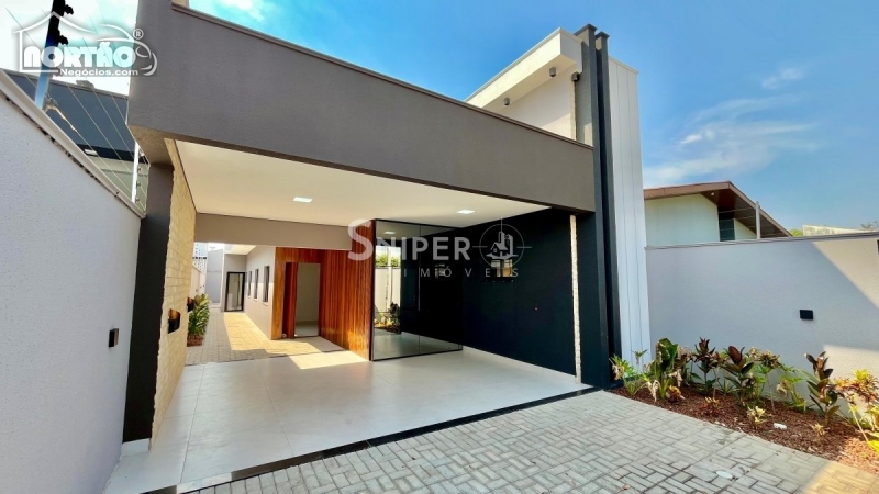 Casa à venda com 3 quartos, 150m² - Foto 2