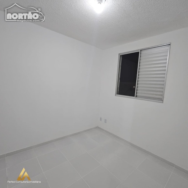 Casa à venda com 3 quartos, 45m² - Foto 10
