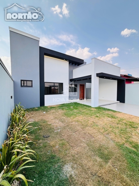 CASA A VENDA NO RESIDENCIAL BURITIS EM SINOP/MT