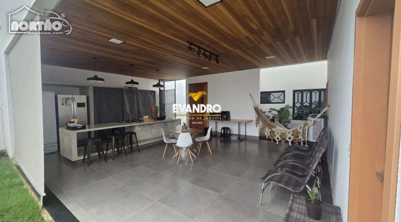 CASA A VENDA NO SANTA CRUZ EM CUIABÁ/MT