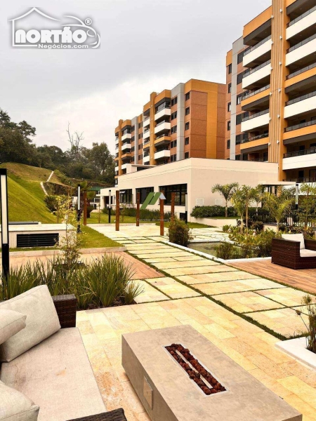 Casa à venda com 5 quartos, 95m² - Foto 2